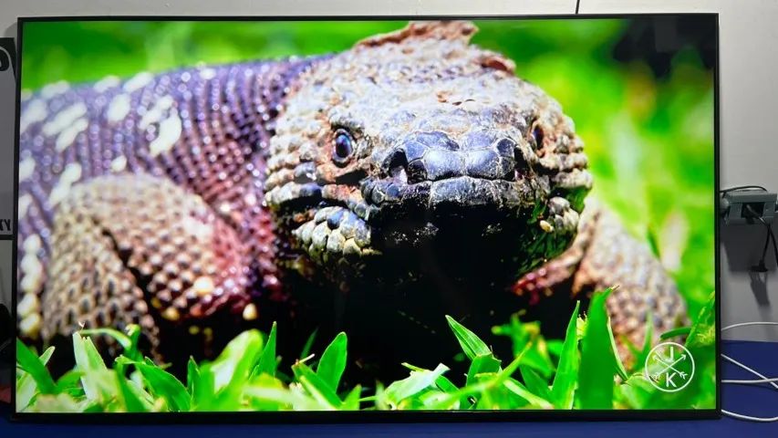 SMART TV SAMSUNG 65 POLEGADAS CRYSTAL UHD 4K - U8100F