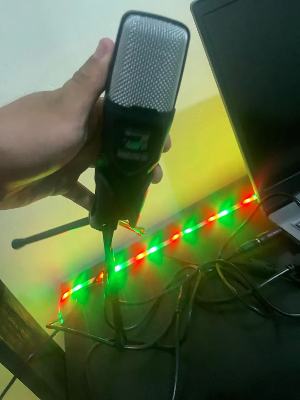 MICROFONE SOUND VOICE ,NOVO!!!
