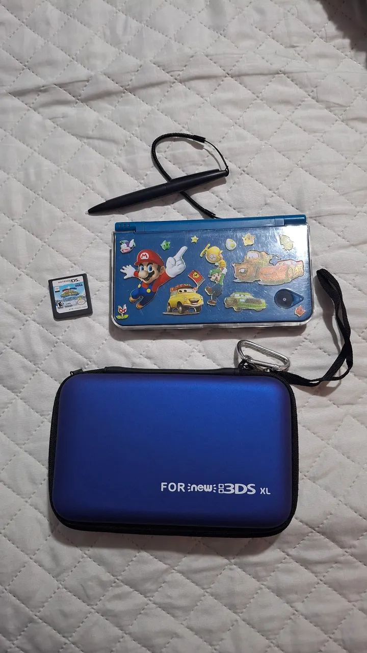 Nitendo dsi xl em perfeito estado.