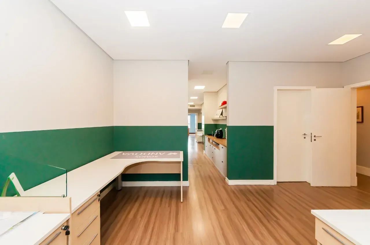 Escritório comercial - Coração de Curitiba - Triumph Center Batel - Foto 4