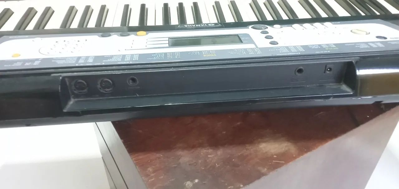 Teclado yamaha