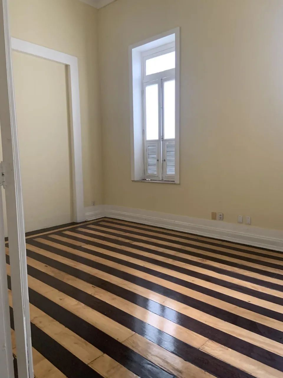 Prédio comercial na Magalhães Barata em São Brás com 24 salas - Foto 5