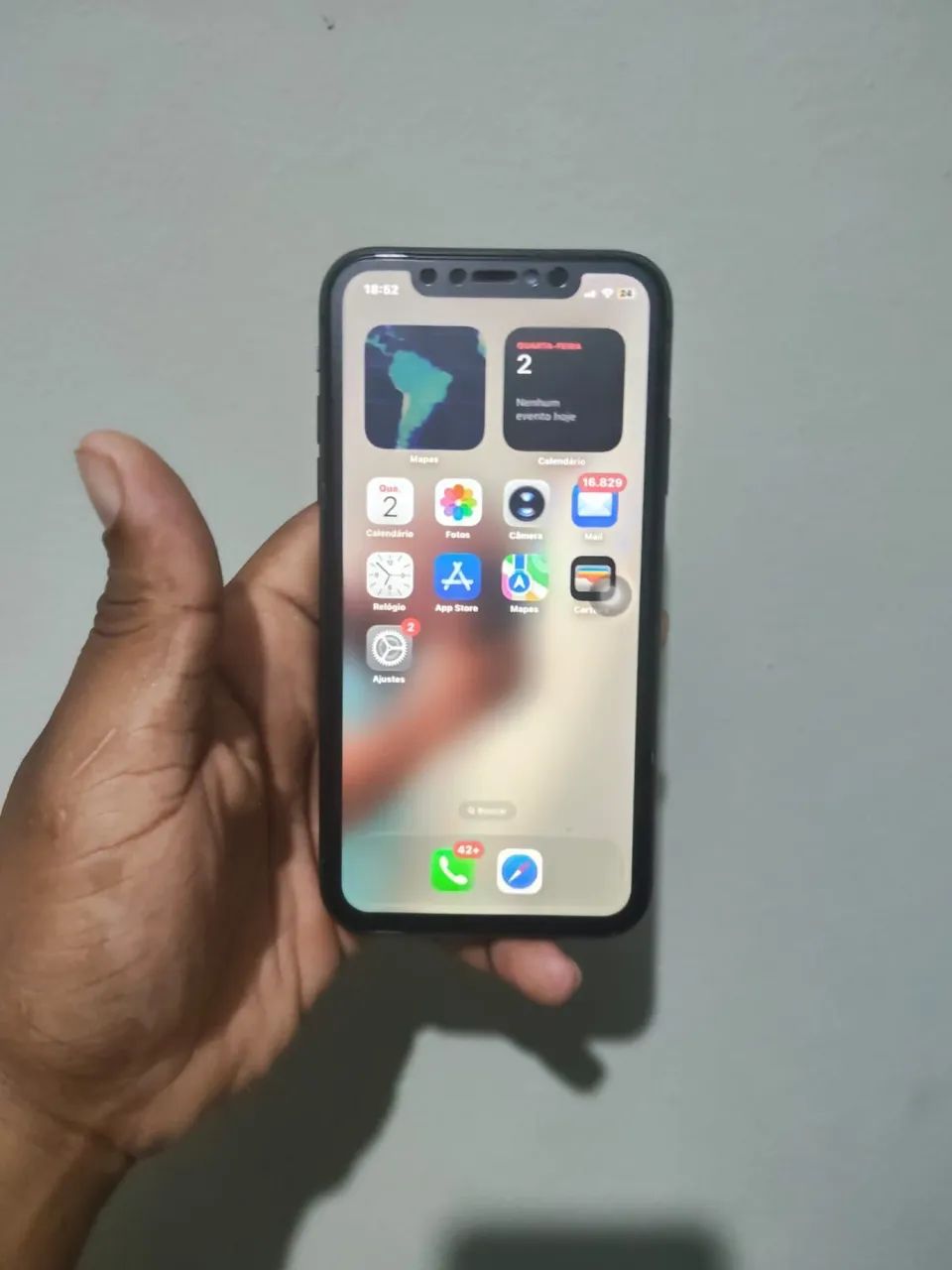 iPhone 11