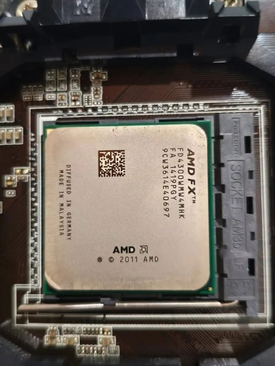 Kit AMD FX4300 / 4Gb de RAM - Foto 4