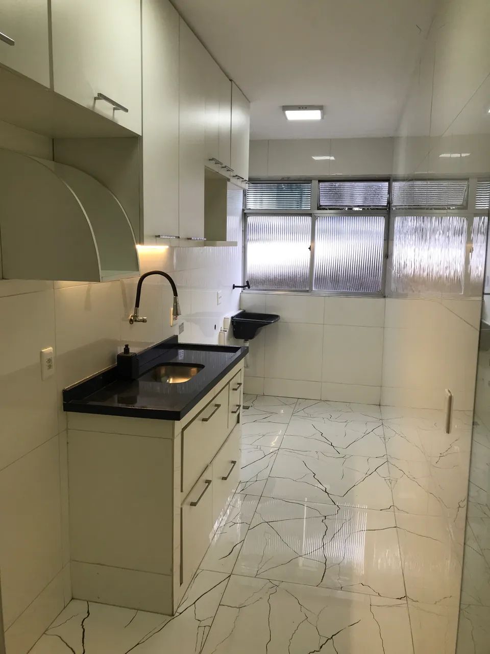 Alugo apartamento no centro de Campo Grande Rj