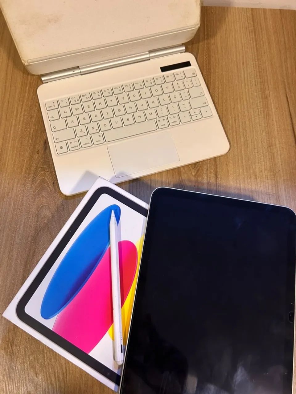 iPad 10, 64GB com caneta e teclado (styllus) - Foto 4