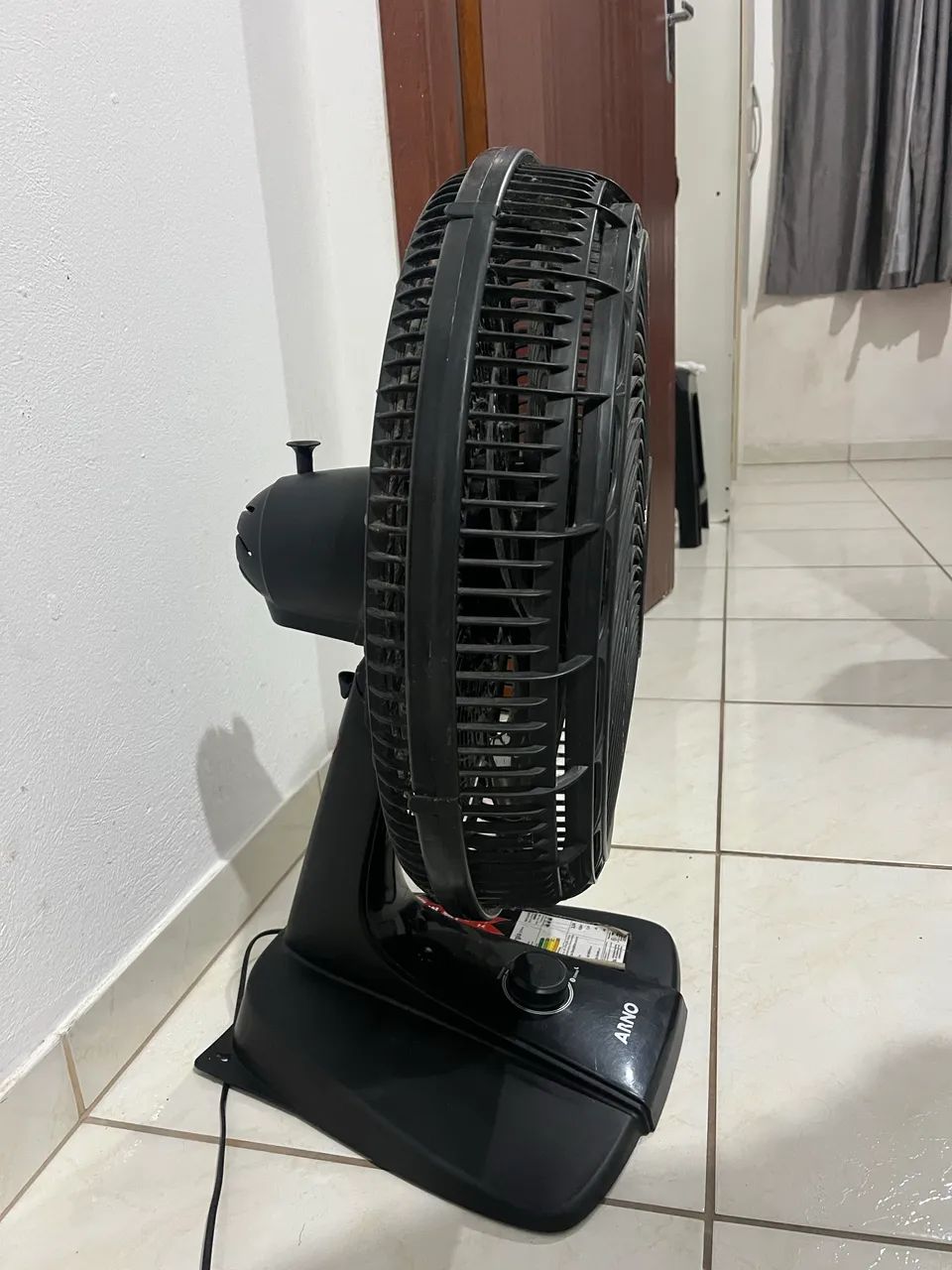 Ventilador preto - Foto 4