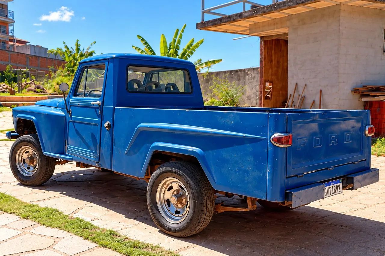 Ford F-75 4X4 2.3 1979