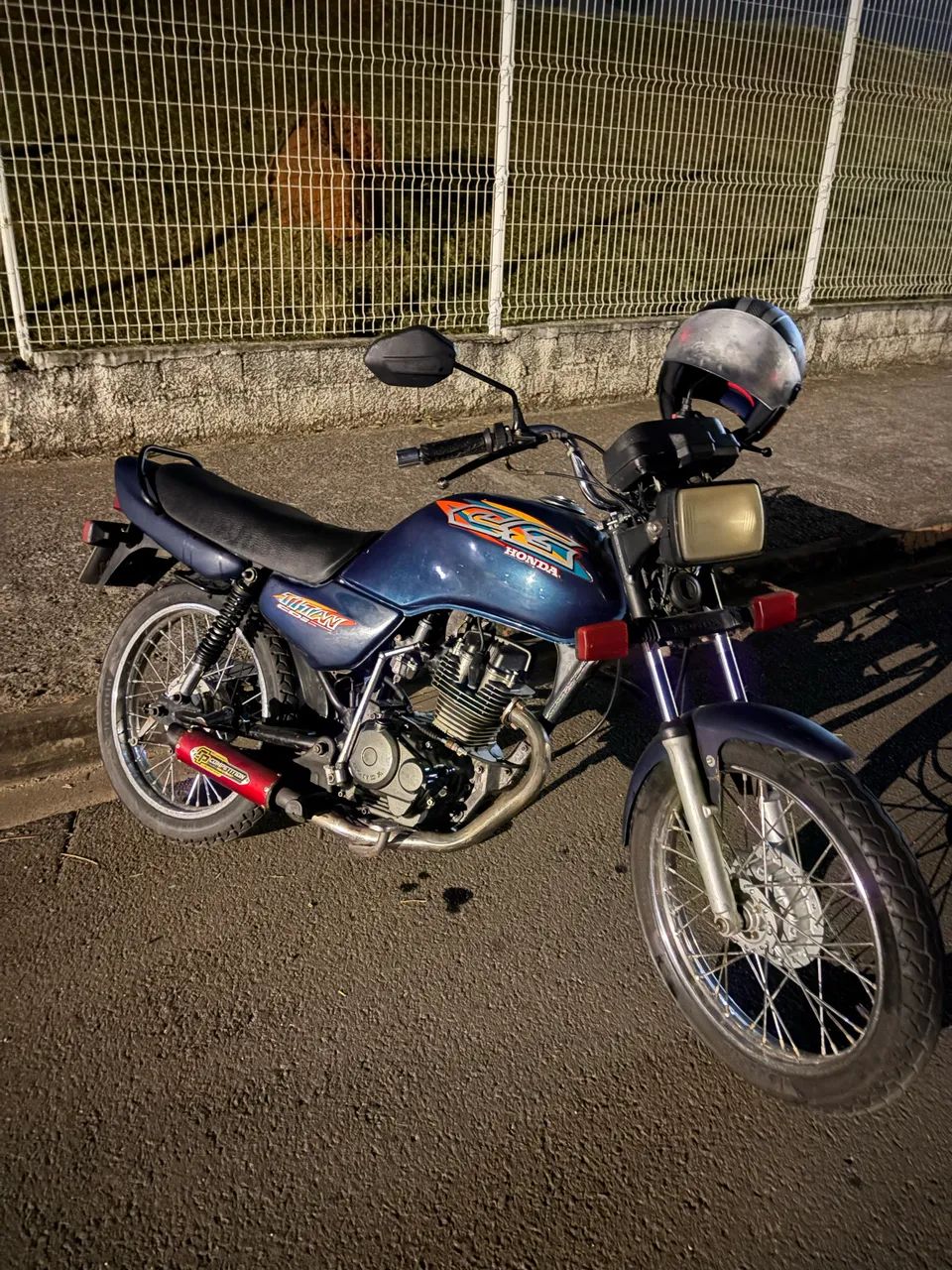 Titan 125  - Foto 2