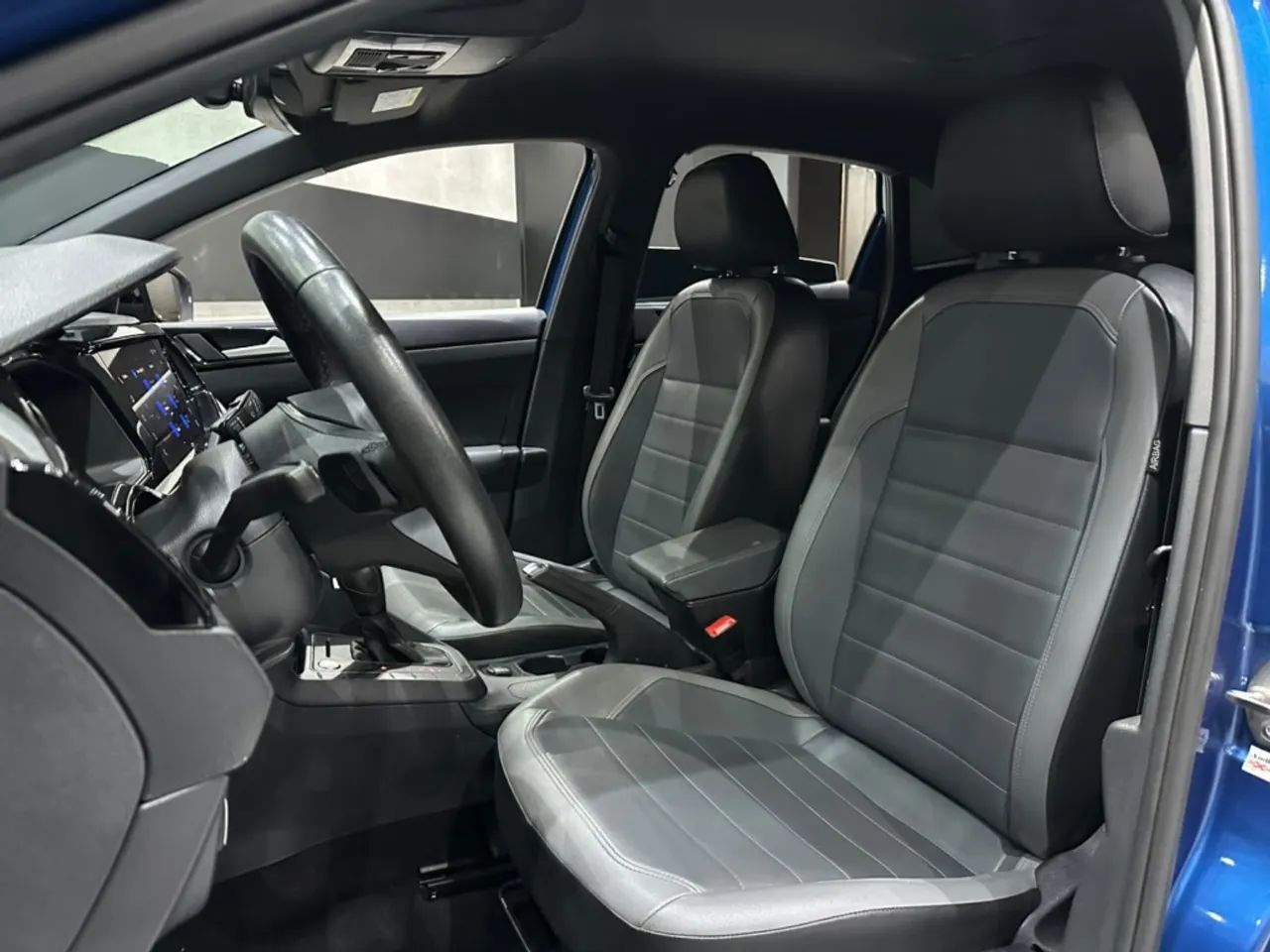 Volkswagen Nivus Highline 1.0 200 TSI Flex Aut., foto 5 de 18