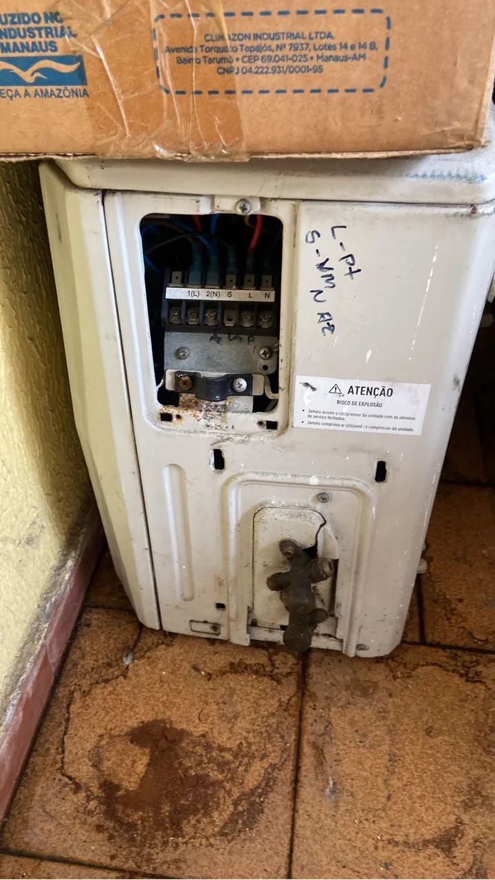 Ar condicionado 12.000 btus, com defeito - Foto 2