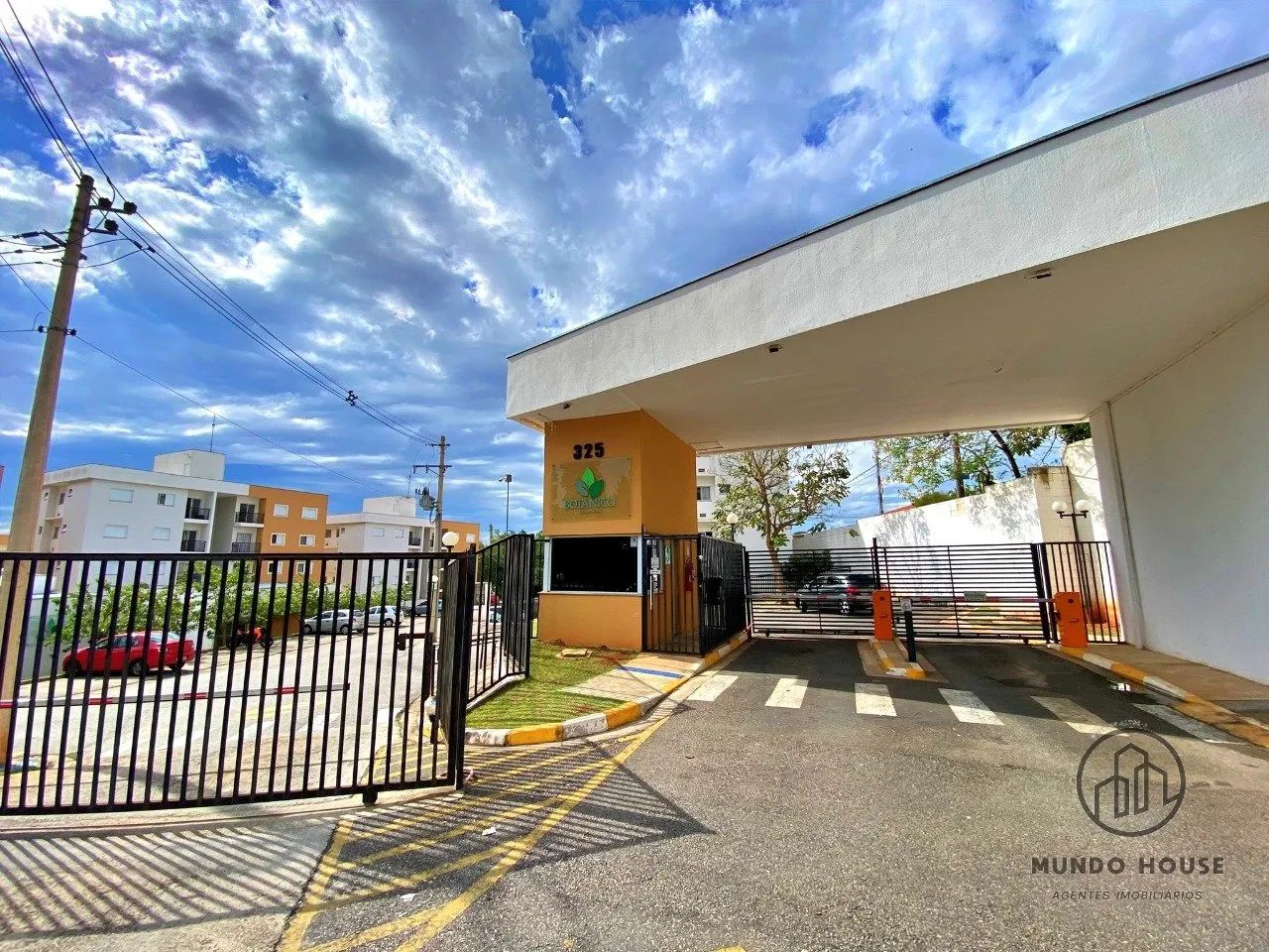 Apartamento Mobiliado com 2 Dormitórios e Lazer Completo - 53m²