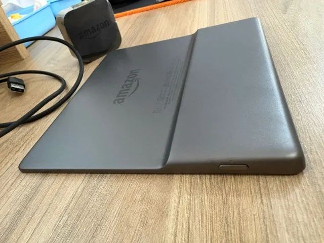 Kindle Oasis 10a Geração 32GB | Botões Físicos | Premium - Tablets