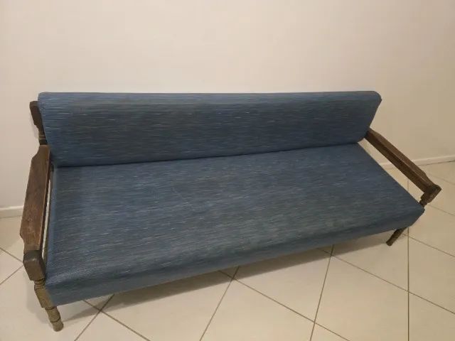 Sofa impermeável madeira maciça 