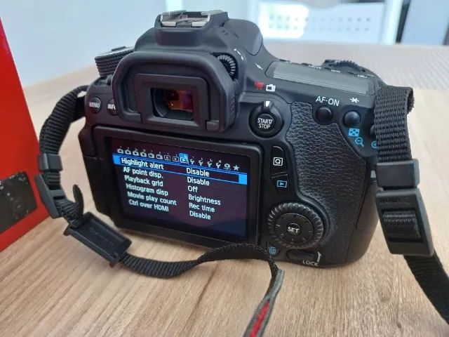 Canon EOS 70D - Foto 3