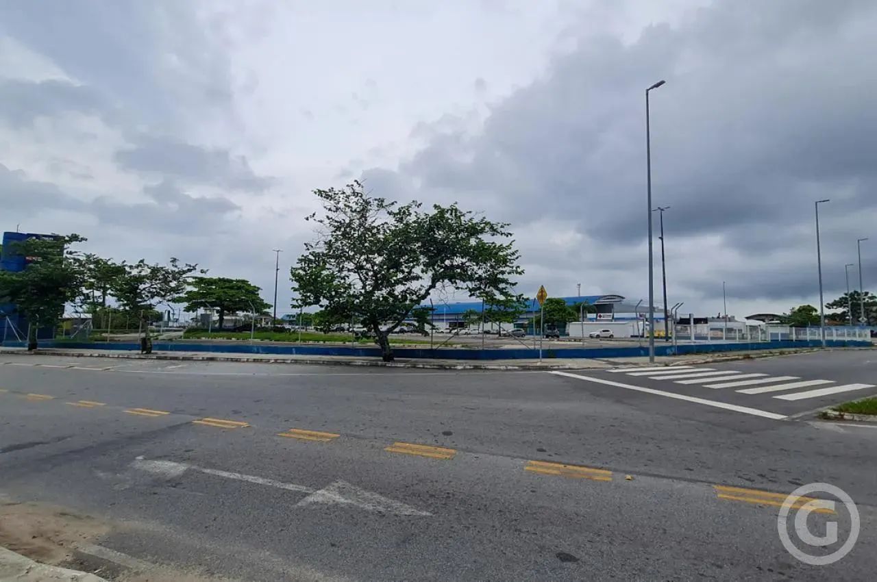Loja ideal para negócios em expansão no Complexo Comercial Carianos, Florianópolis - Foto 3