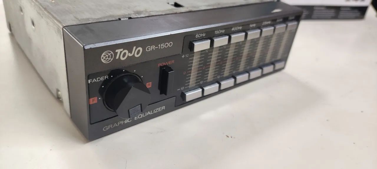 Rádio Tojo com eco