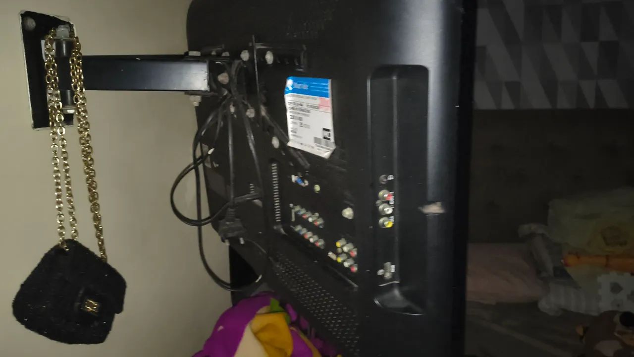 Tv Philips  LCD 32 polegadas  - Foto 2