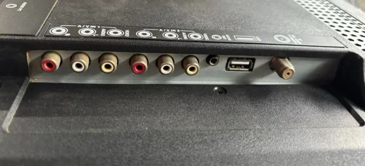 Tv Led cce 32 polegadas  - Foto 3
