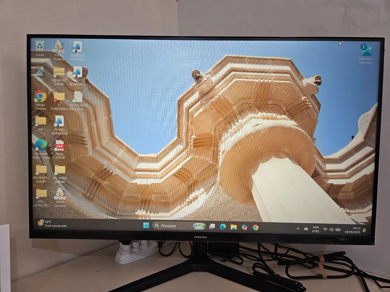 MONITOR LED SAMSUNG ESSENTIAL 32"