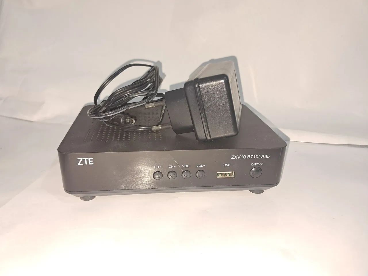 ZTE Receptor digital HDMI/USB/INTERNET<br>NOVO <br>COM ENTRADA HDMI<br>USB E INTERNET. - Foto 2