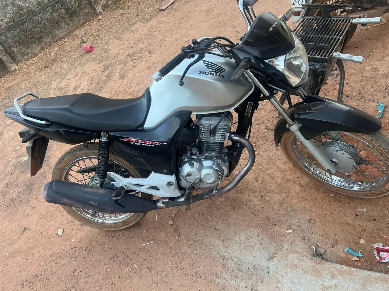 Vende se ou troco - Foto 2