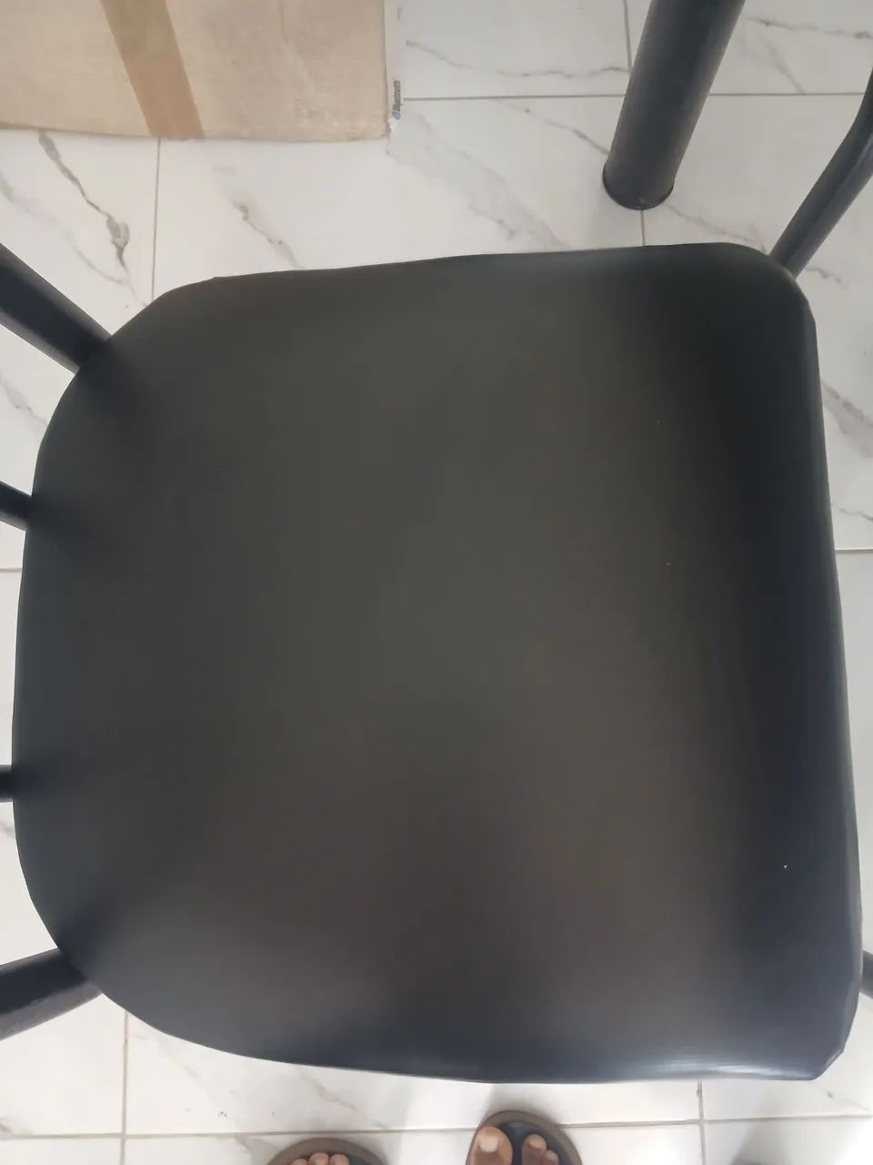 Mesa de granito com 4 cadeiras - Foto 3