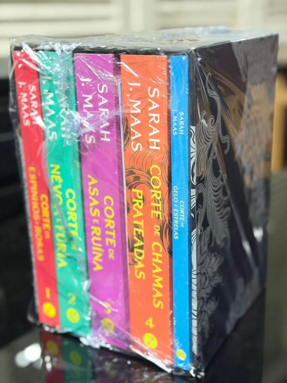 Saga Corte de Espinhos e Rosas - Foto 4
