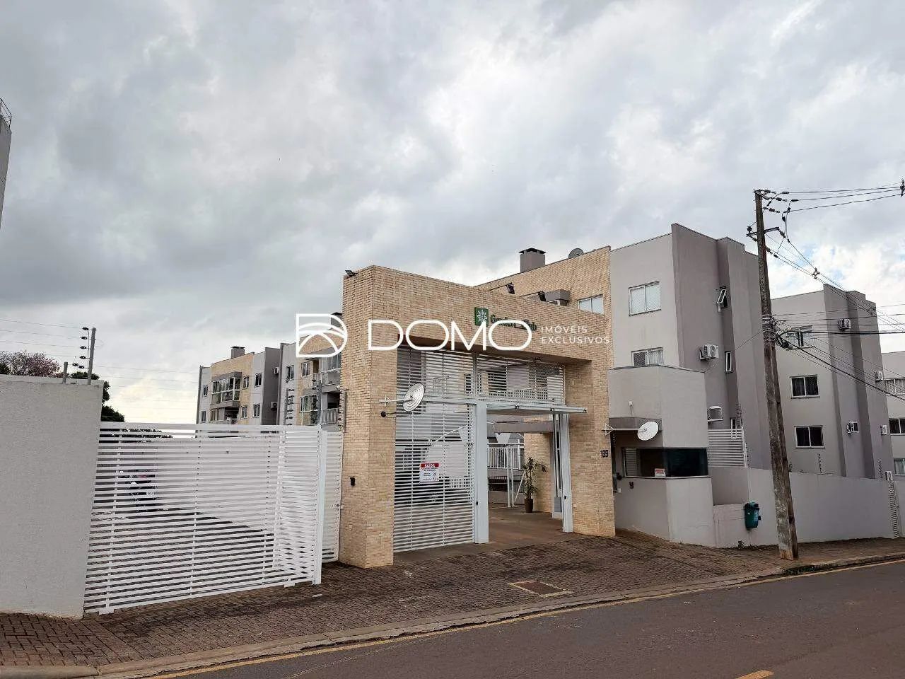 Apartamento mobiliado com 3 quartos e lazer completo no Cancelli, em Cascavel