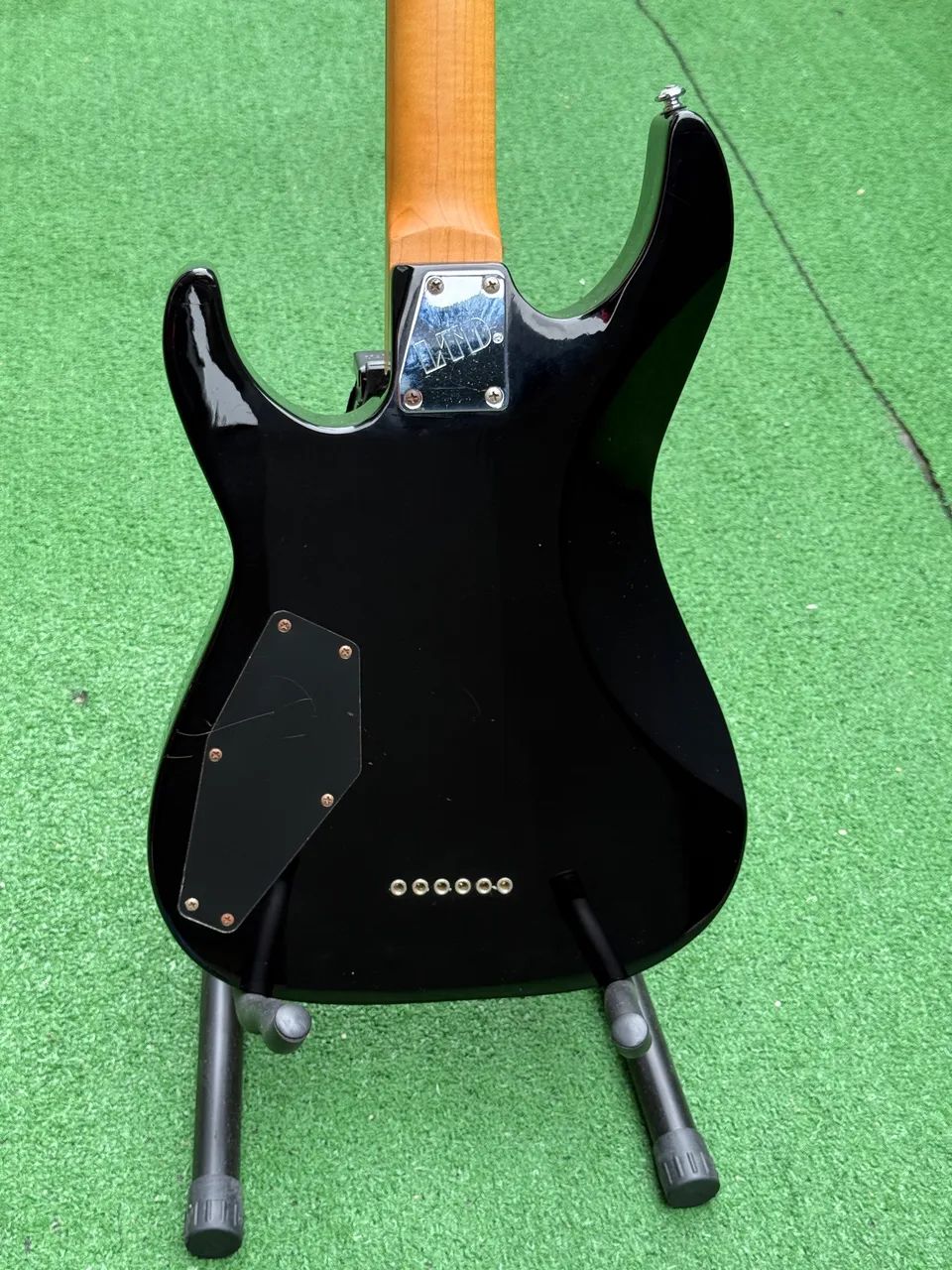 Guitarra LTD M-10 - Foto 5