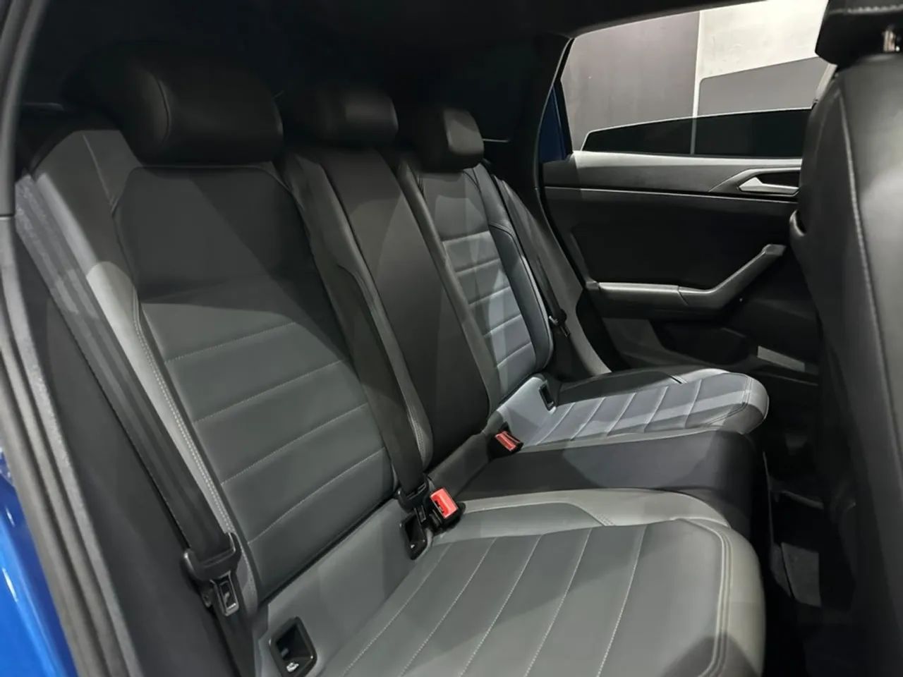 Volkswagen Nivus Highline 1.0 200 TSI Flex Aut., foto 10 de 18