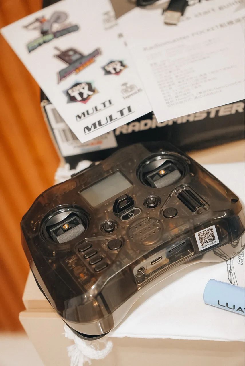 RadioMaster Pocket ELRS 2.4 (Novo)