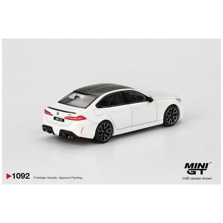 Mini GT BMW M5 Alpine White 1/64 - Foto 2