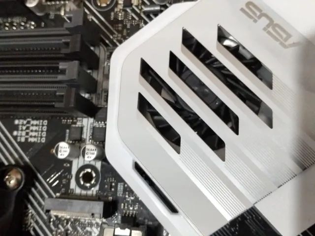 Placa-Mãe ASUS PRIME X570-PRO - Alta Performance para Ryzen - Foto 4