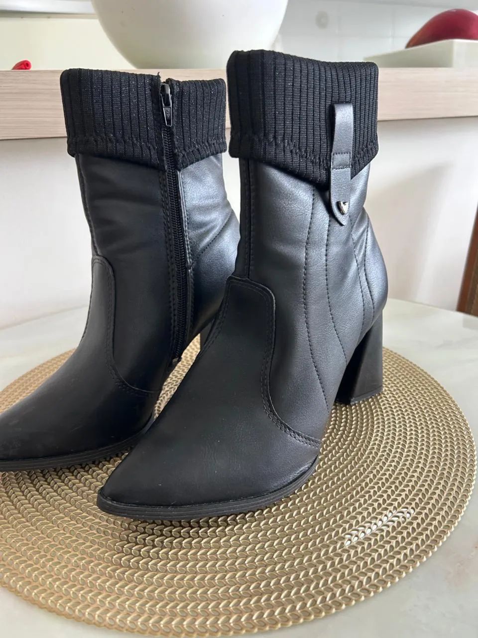 Bota tamanho 38