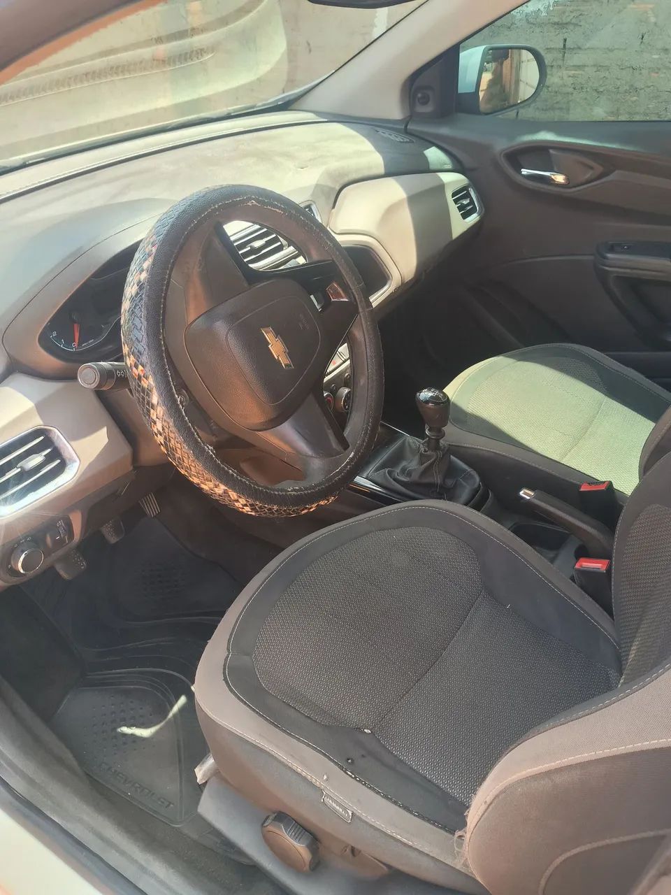 Chevrolet Prisma Sed. LT 1.0 8V Flexpower 4P 2015 - Foto 3