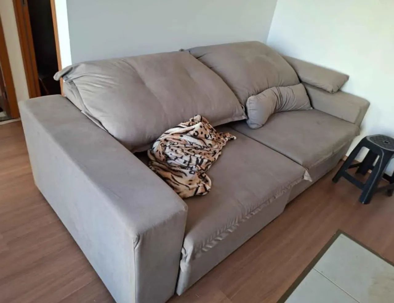Sofá retrátil reclinavel Belize 2,5m - Foto 2