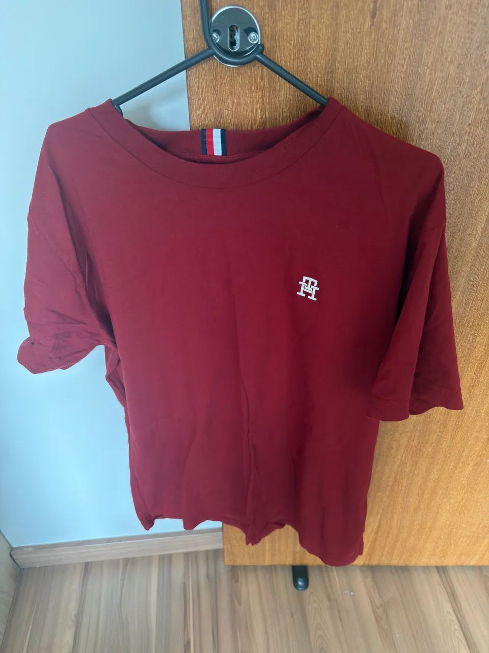 Camisetas Basicas Tommy Aramis - Foto 2