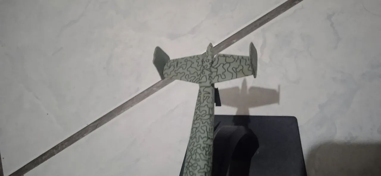 Miniatura avião alemão diecast 2 guerra - Foto 3