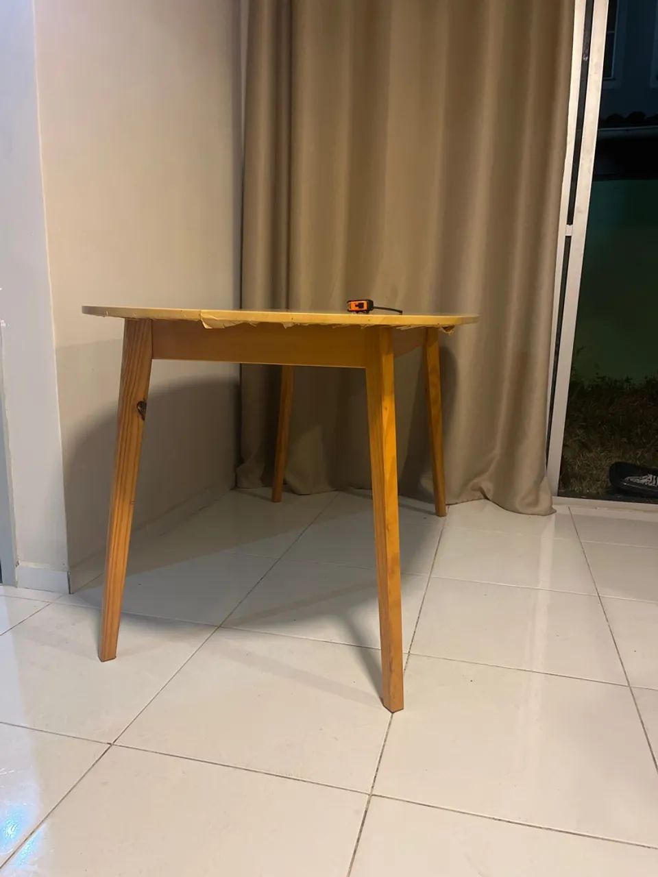 Mesa de jantar 160cm x 85cm - Foto 3