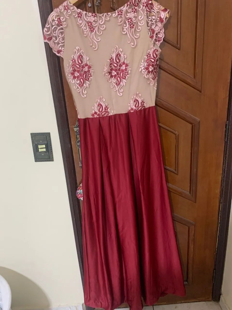 Vestido de Festa Longo Vermelho - Foto 2