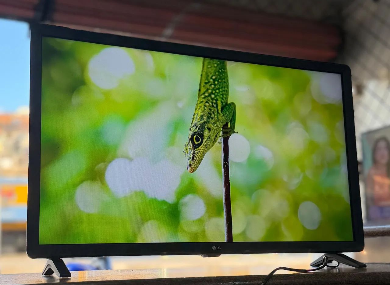 TV LG SMART 32" COMPLETA  - Foto 2