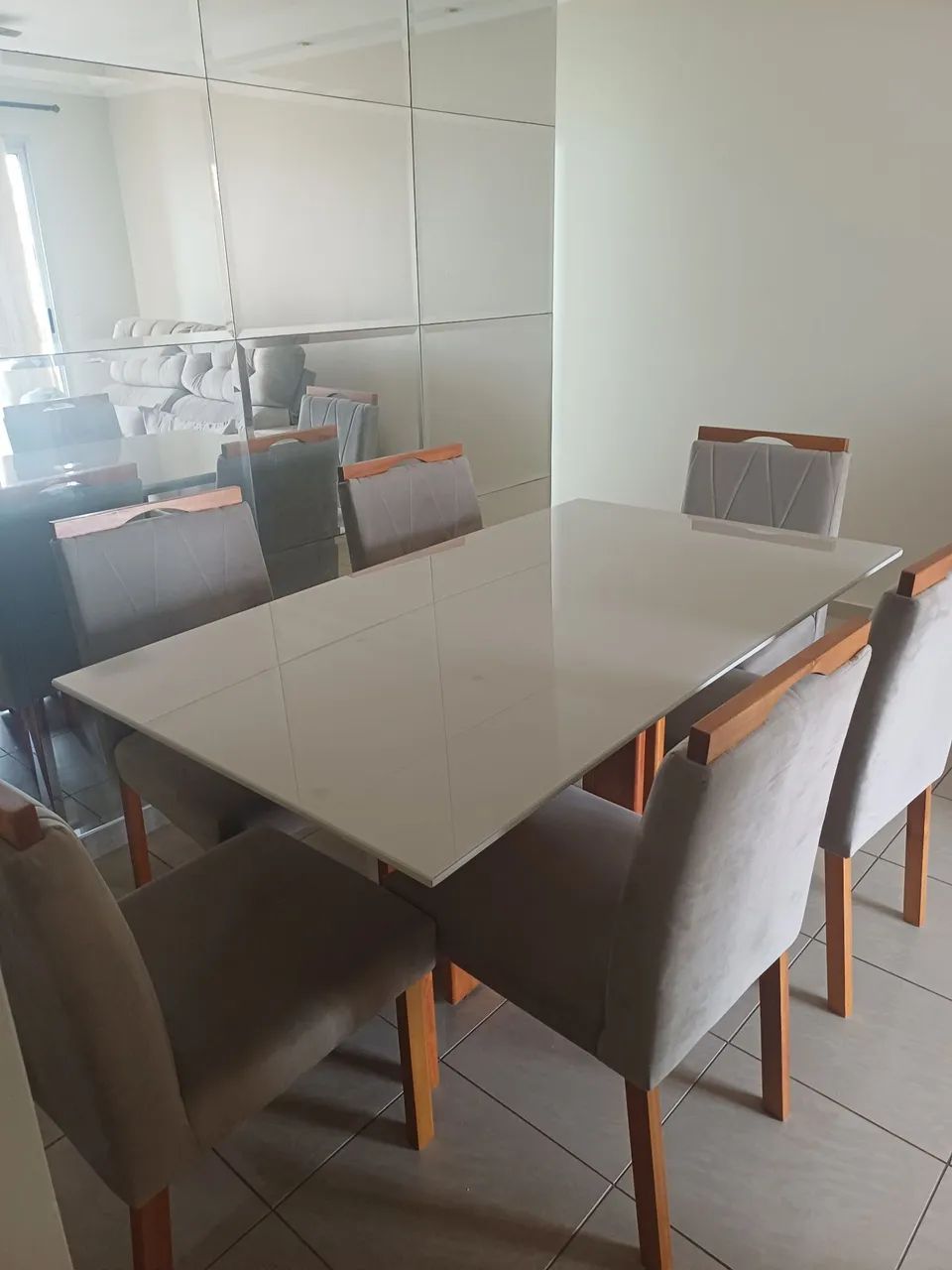 Mesa com 6 cadeiras  - Foto 4