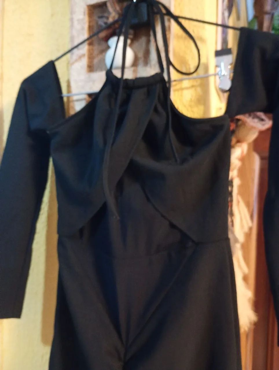 Macacão preto com elastano P ( NOVO) - Foto 2