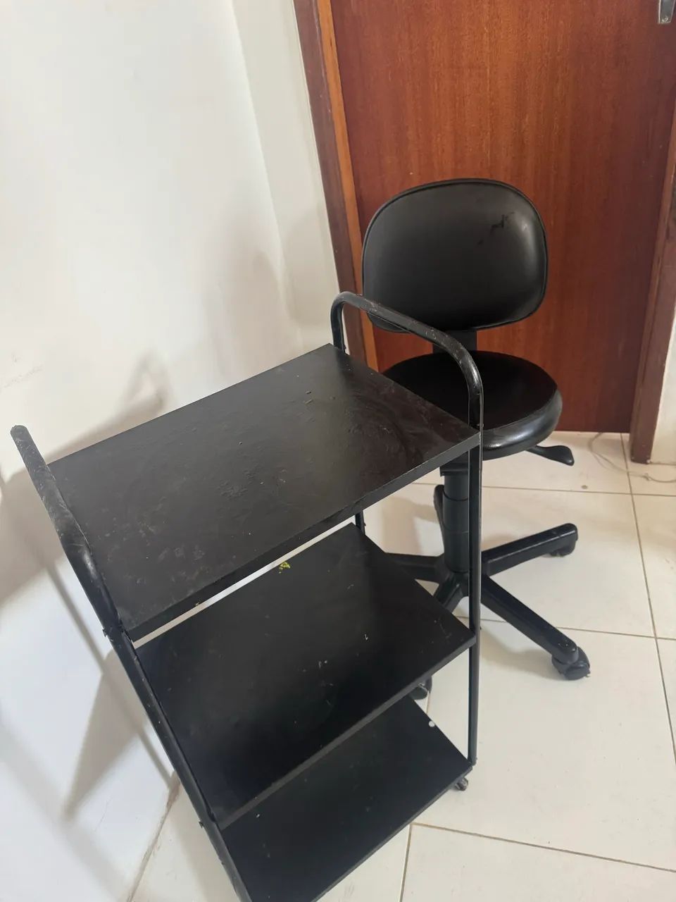Cadeira + carrinho de apoio  - Foto 2