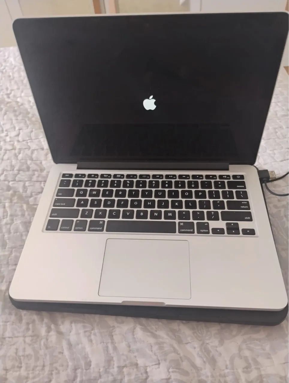Macbook Pro MacOS Monterey 12.7
