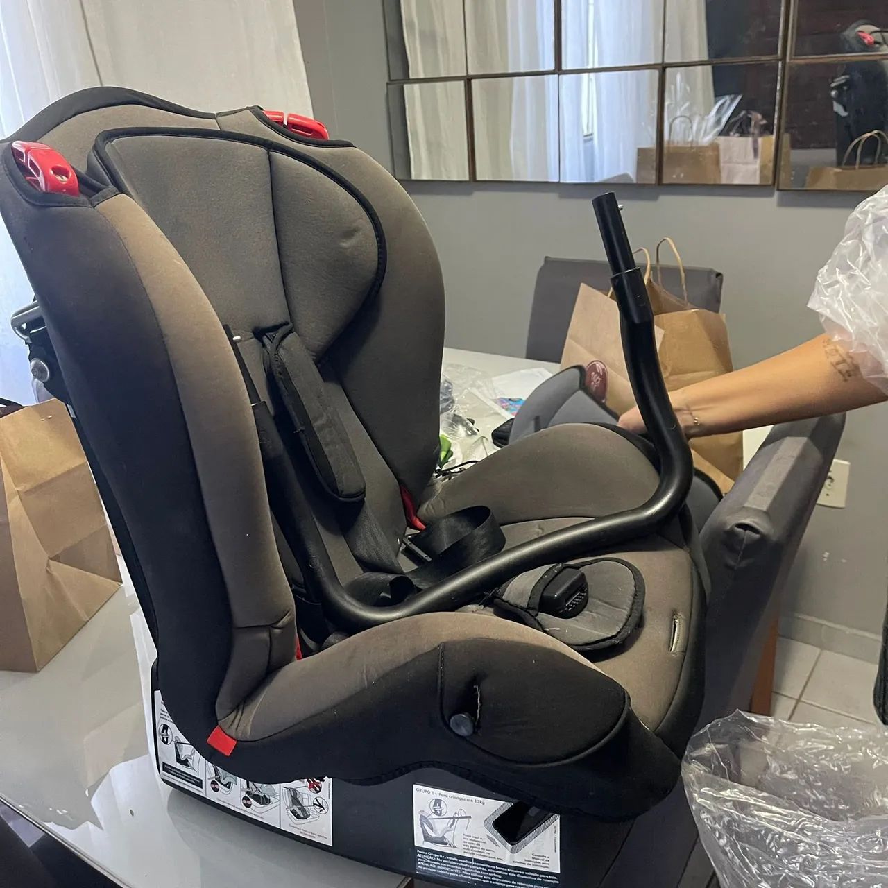 Cadeirinha de bebê pra carro - Foto 2
