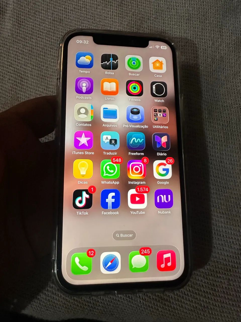 iPhone 12 1 ano de garantia 
