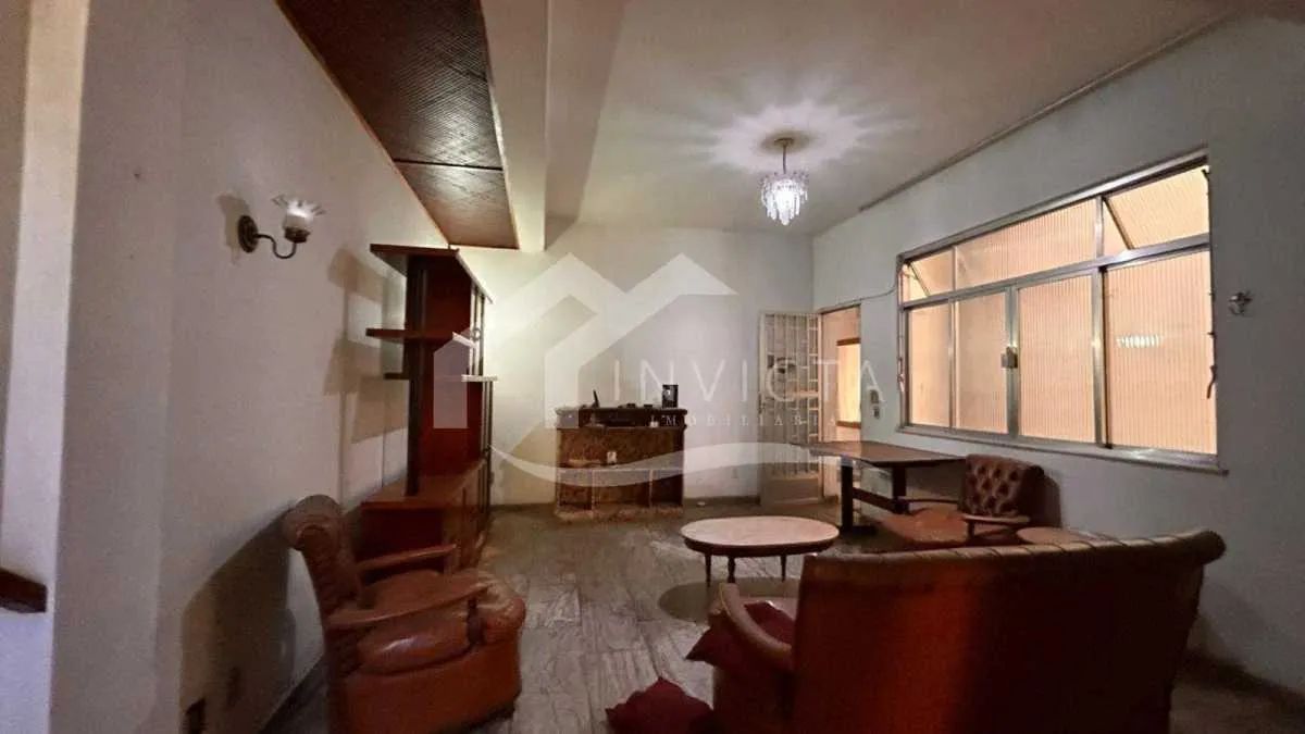 Casa de 5 Quartos no Catete - Foto 2