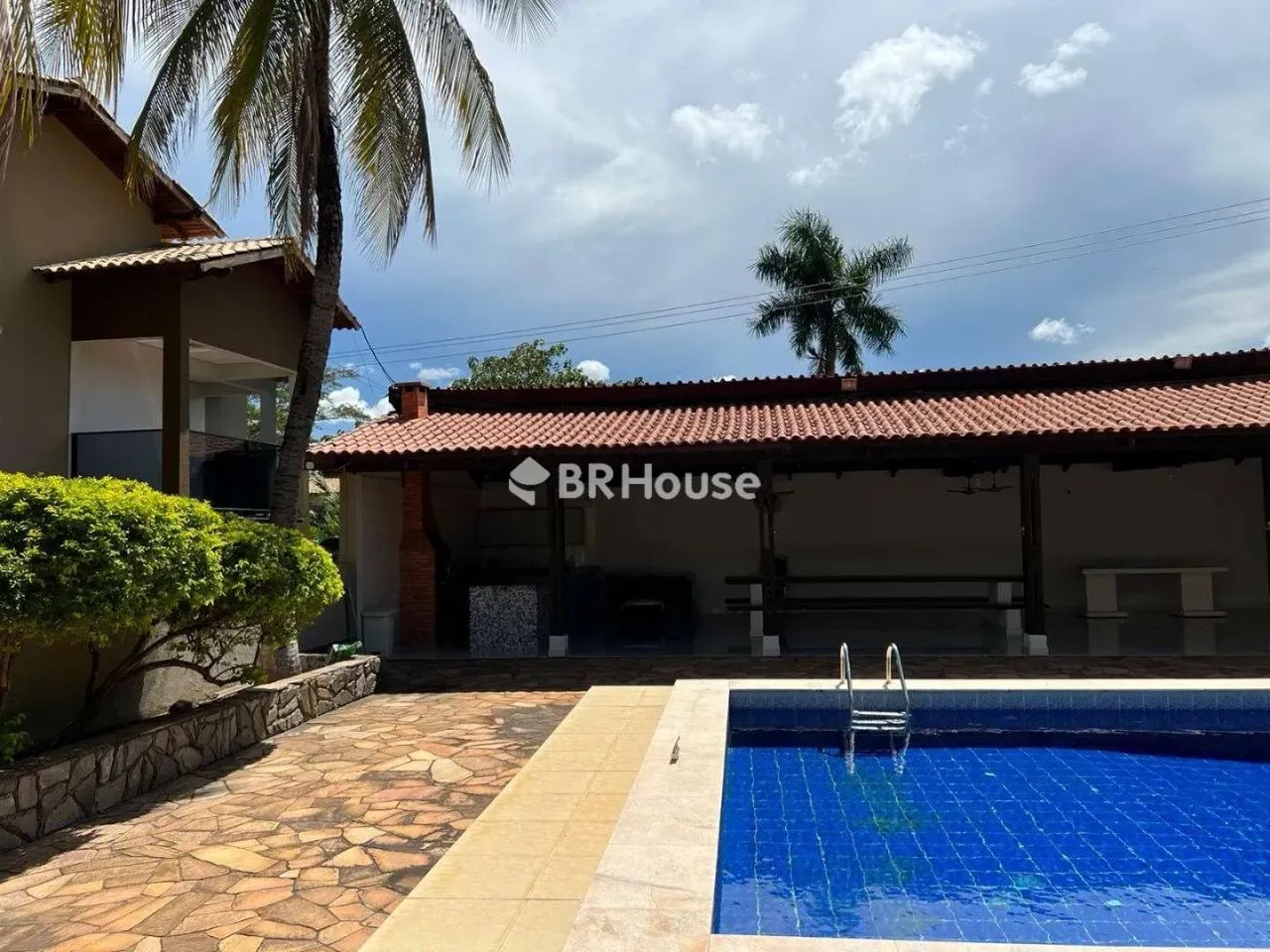 Boa Esperança | Casa 4 quartos, sendo 4 suites